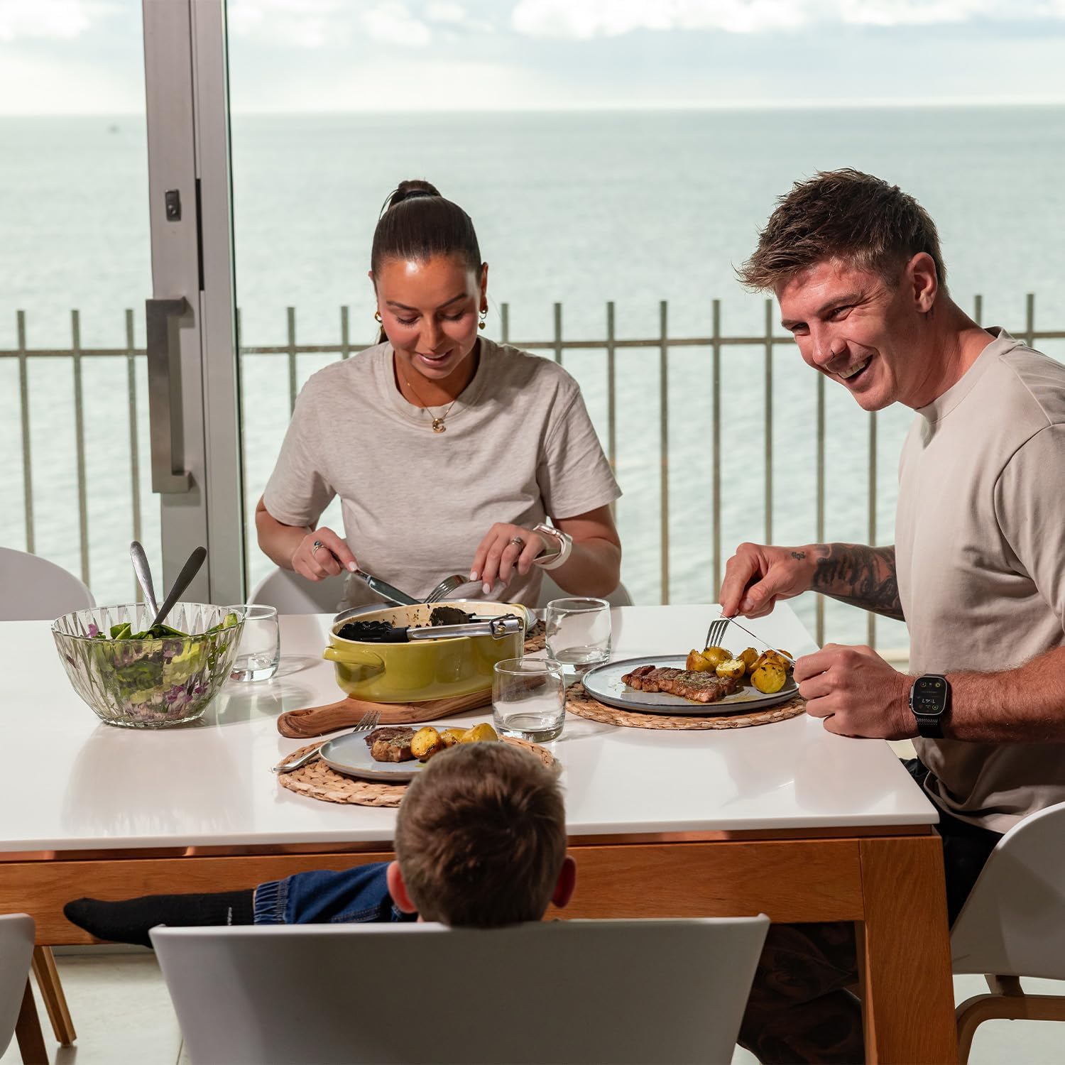 TrendPlain 16oz/470ml Glass Olive Oil Sprayer for Cooking – 2 in 1 Olive Oil Dispenser Bottle for Kitchen Gadgets and Air Fryer Accessories, Salad, BBQ - Black